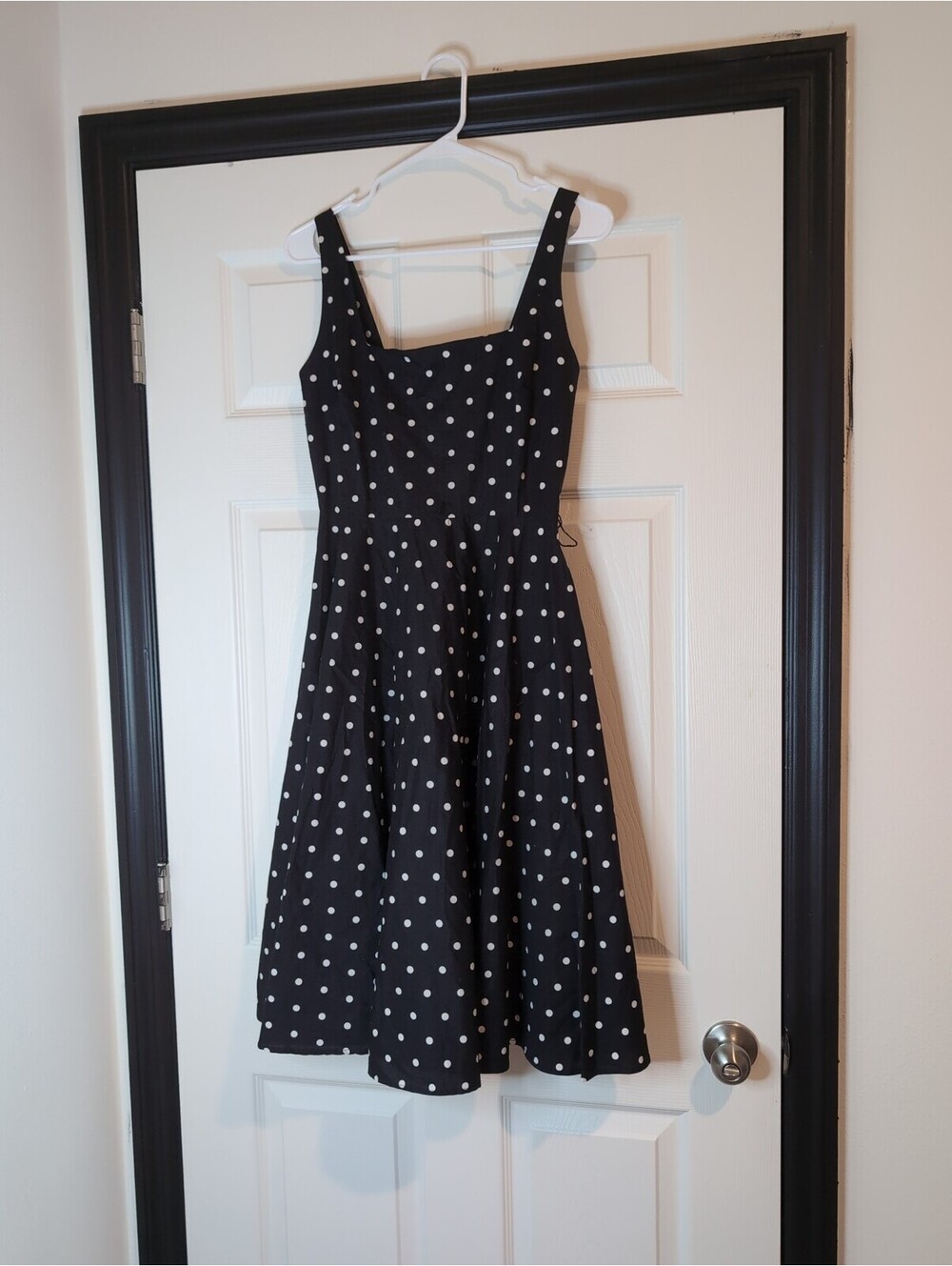 Size 8 Venus black polka dot pin up dress